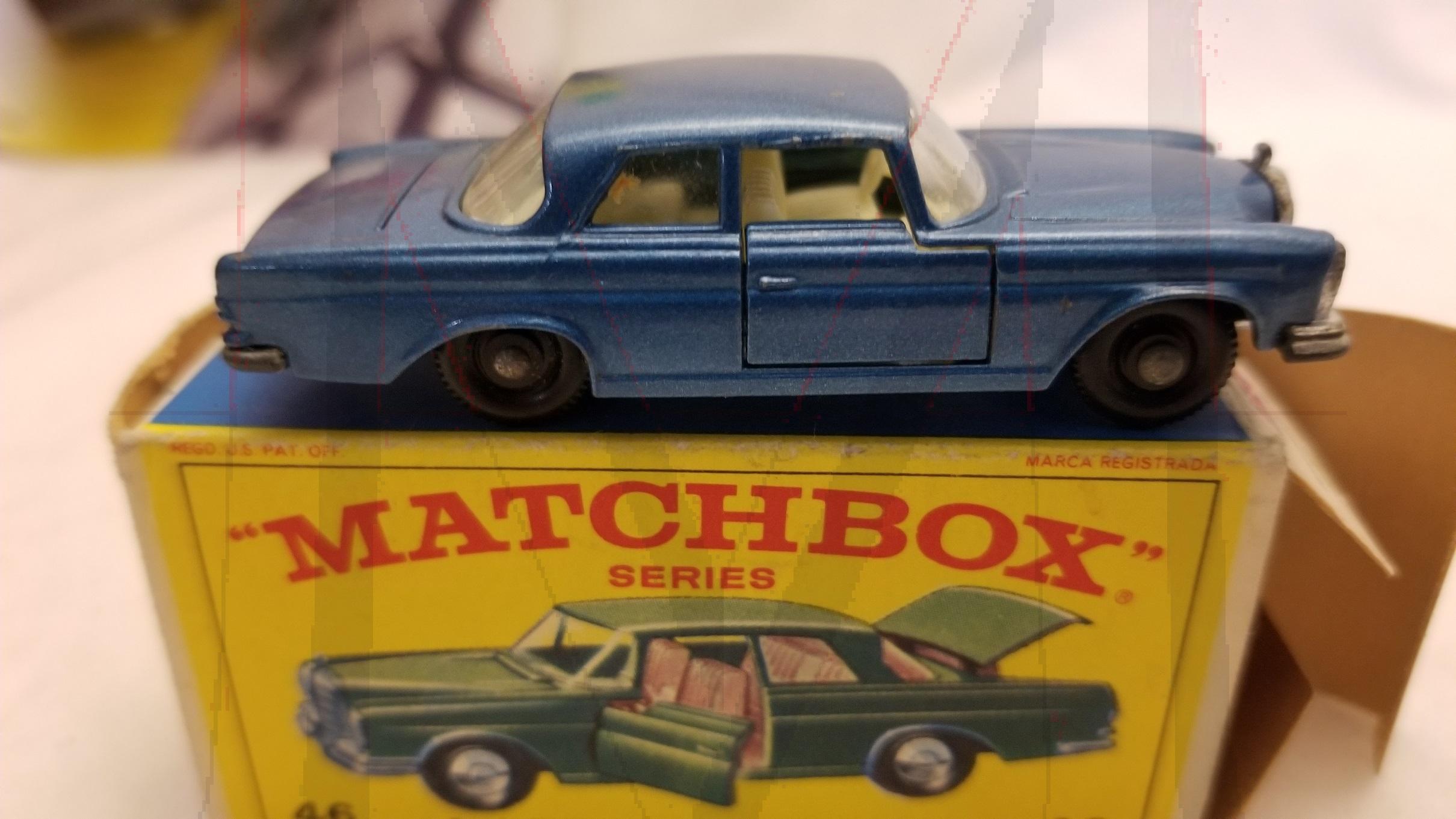 MATCHBOX 46 MERCEDES BENZ 300SE COUPE